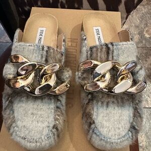 Steve Madden Women's Gray Mules with Gold Chain